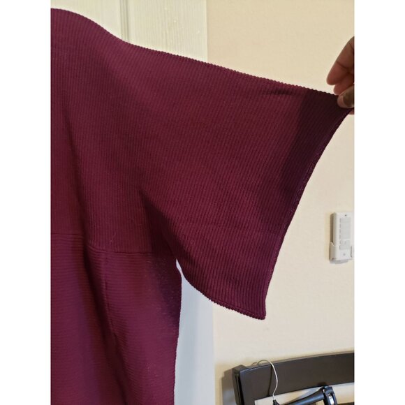 Esche purple, short sleeve,  ribbed, peplum hem, cropped sweater, size 42 / L - Picture 5 of 7